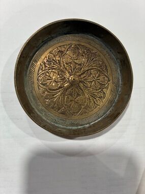 Brass Decorative Dish/Coaster Floral Engraving - Gold (B)